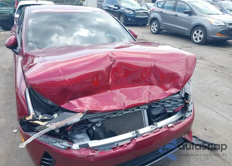 2022 Kia K5 Lxs из США, поврежденный, VIN 5XXG14J26NG114061